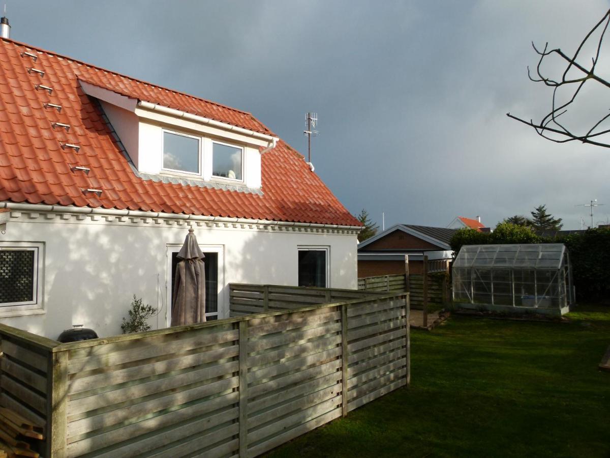 Albergue Sloe Pete'S Hideout Nørre Vorupør Exterior foto